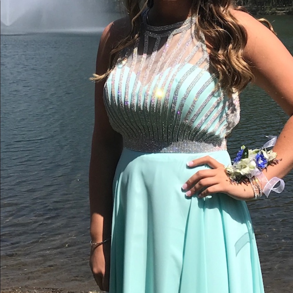 Prom dress